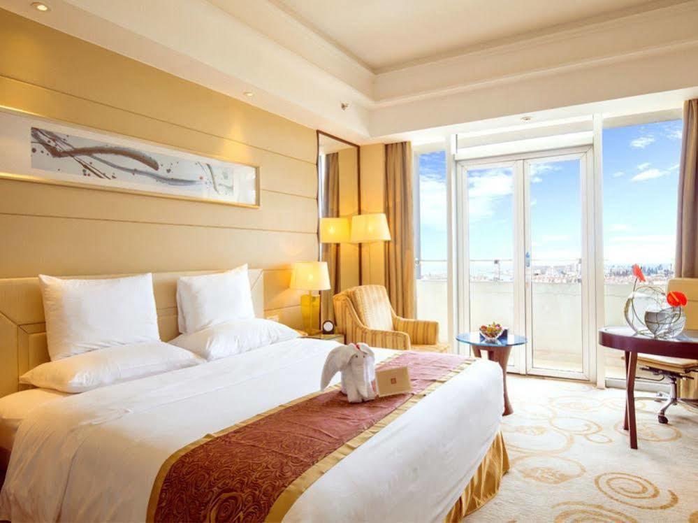 Golden Shining New Century Grand Hotel Beihai Exterior foto